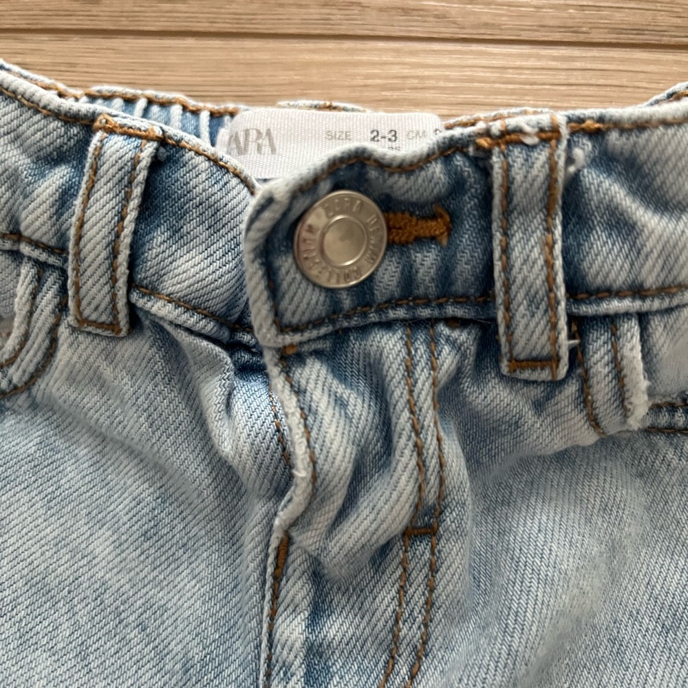 Zara Kids Light Blue Distressed Jeans - Picture 3 of 6
